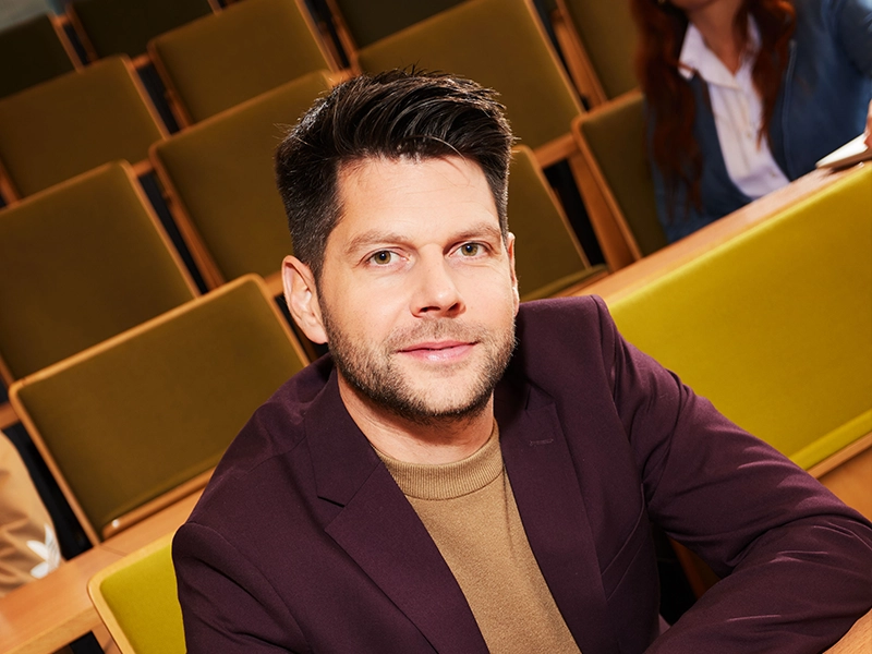 Student in collegezaal