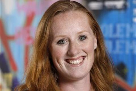 ElaineVersloot_NewsRoom