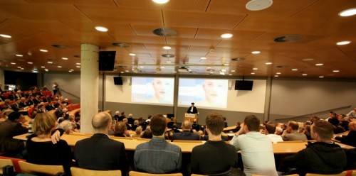 Oratie Bob de Wit in de Pfizer zaal