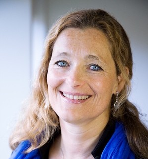 Tineke Lambooy
