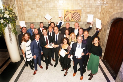 PM Rutte feliciteert alumni Sports leadership program
