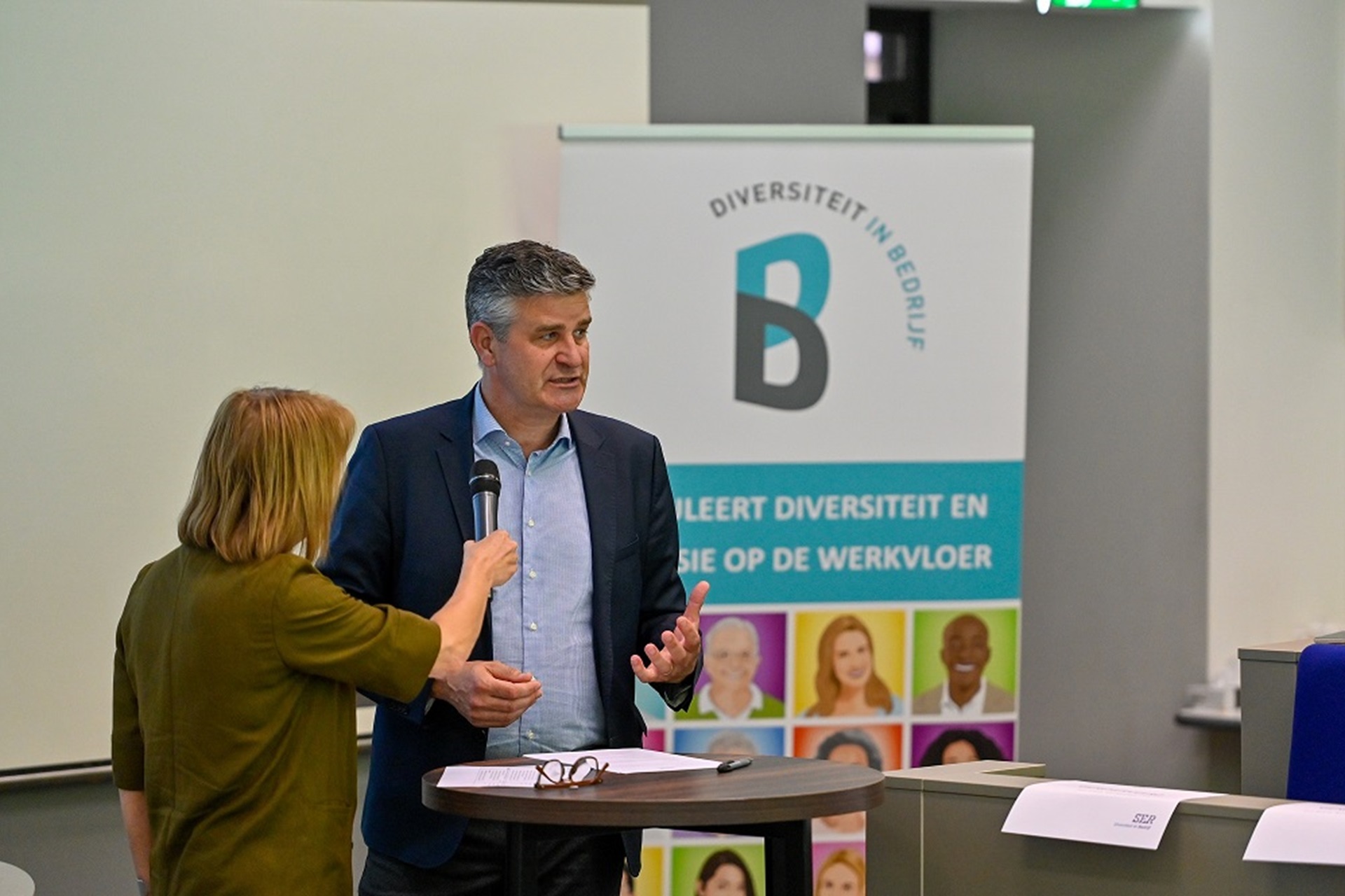 Ondertekenbijeenkomst Charter Diversiteit 2