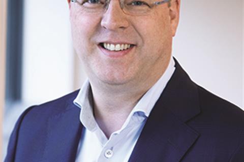 René Aernoudt