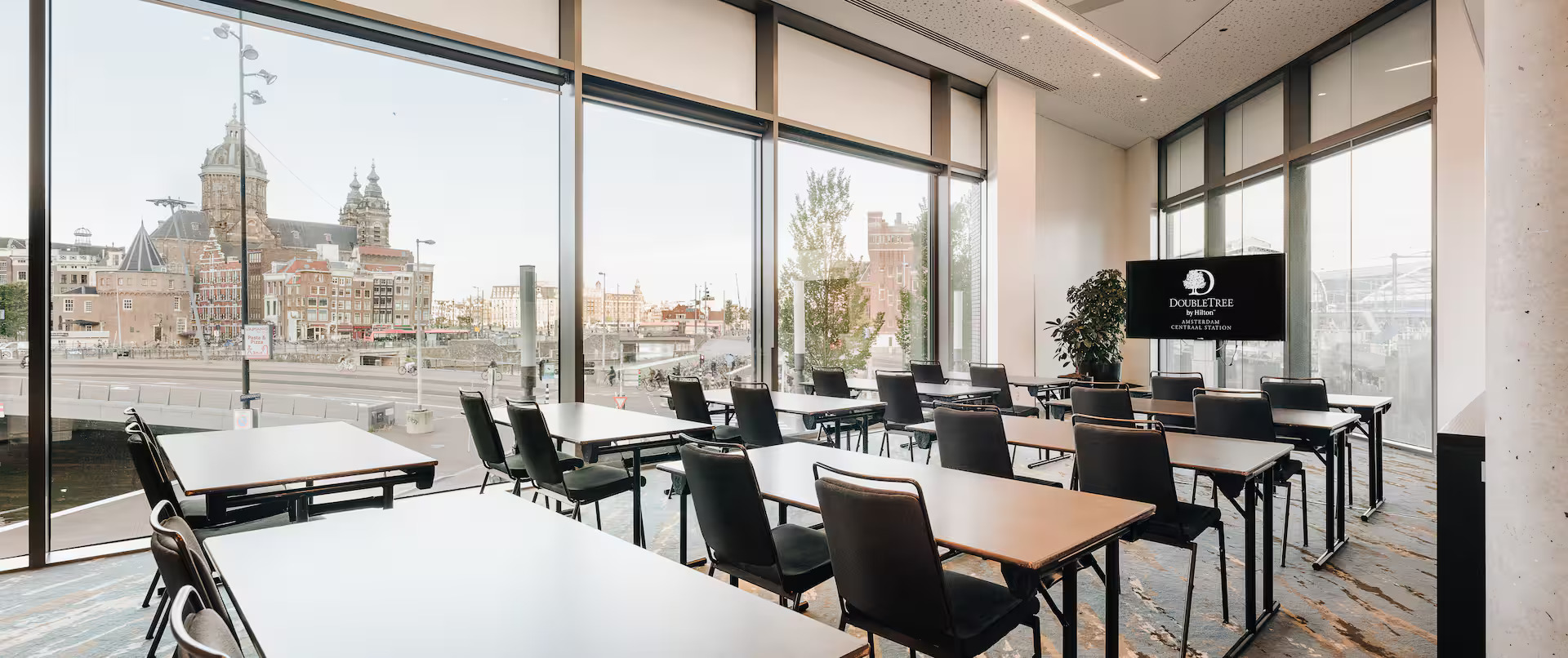 Ontmoet Nyenrode tijdens het Premier EMBA event in Amsterdam