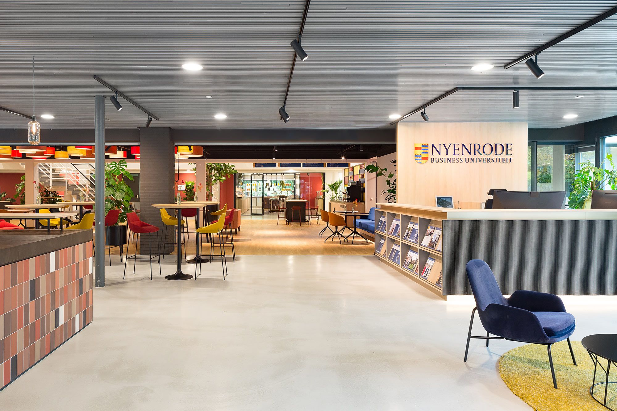 Ontmoet Nyenrode op onze campus aan de Straatweg in Breukelen