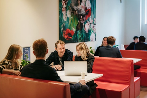 NBU amsterdam BizLounge